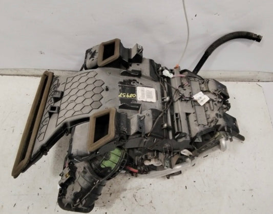 Boîtier de chauffage Renault 93868022