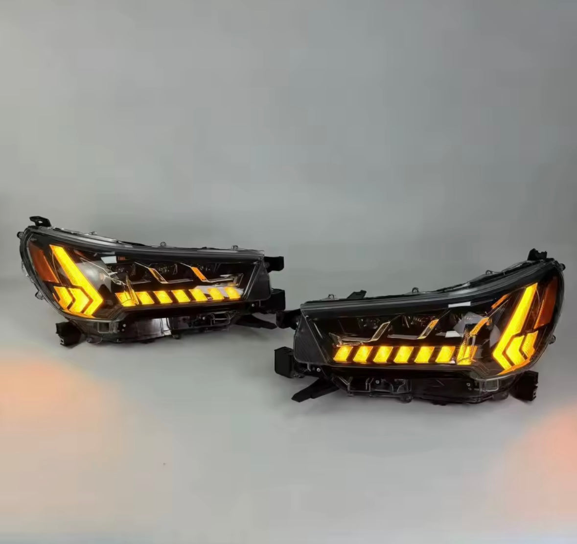 1 paire de phares à led, nouveau design. Toyota hilux revo 2020, 2021, 2022